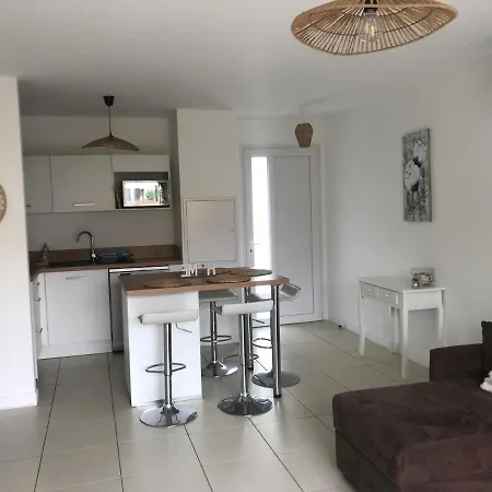 A 1km De La - Le Pin - Apartment *